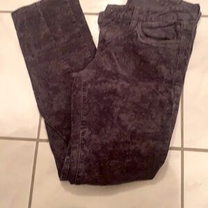 Kutz Mia gray velvet ankle pants- jean style